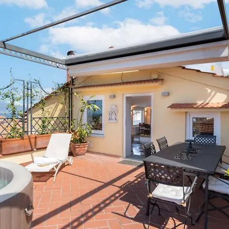 The Roof With Sea View Lejlighed Sorrento